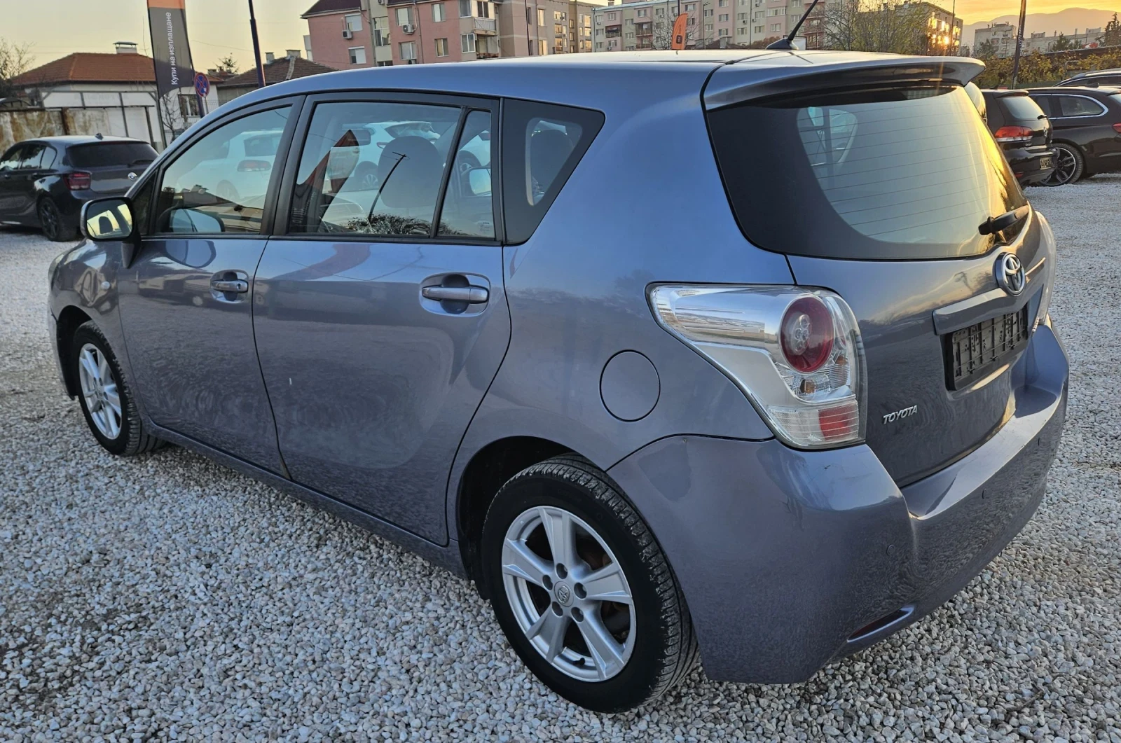 Toyota Corolla verso 1.8 ...PANORAMA  | Mobile.bg   5