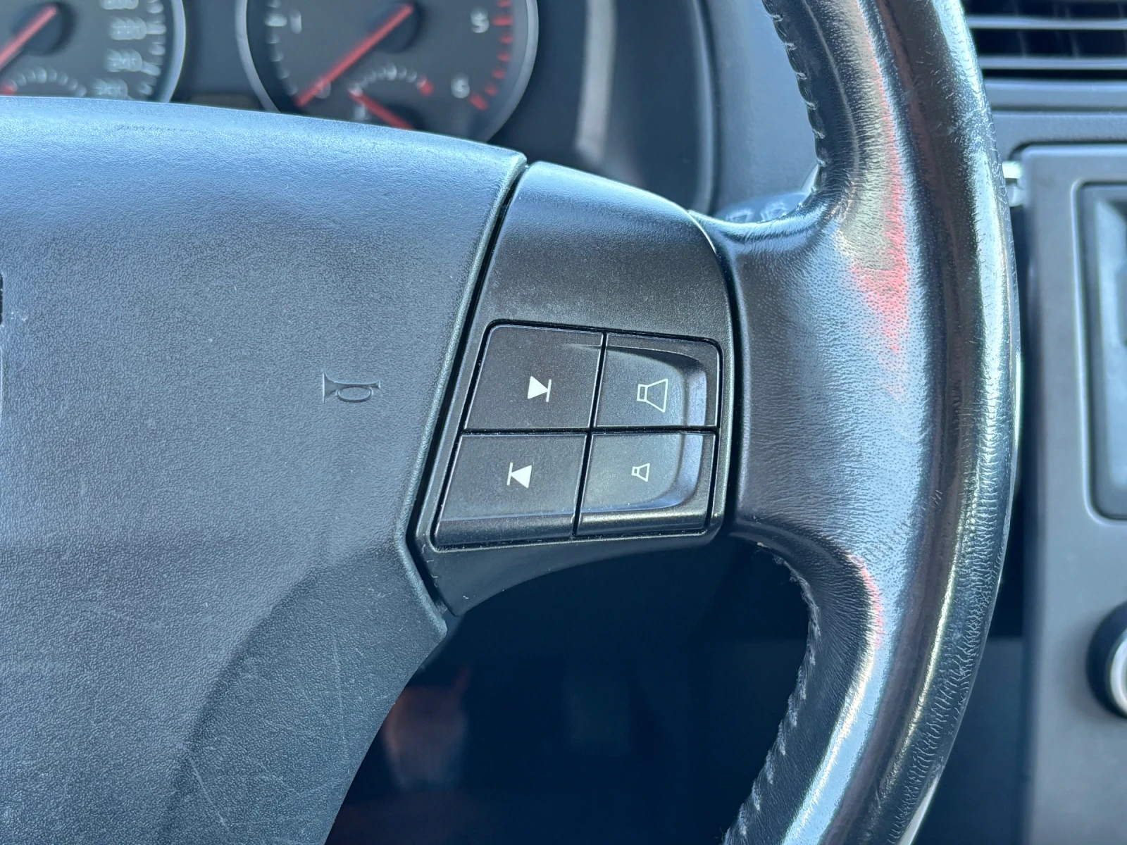 Volvo V50 1.6D/6 / | Mobile.bg   13