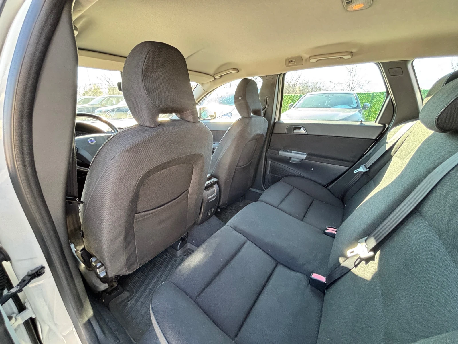 Volvo V50 1.6D/6 СКОРОСТИ/КЛИМАТРОНИК - изображение 9