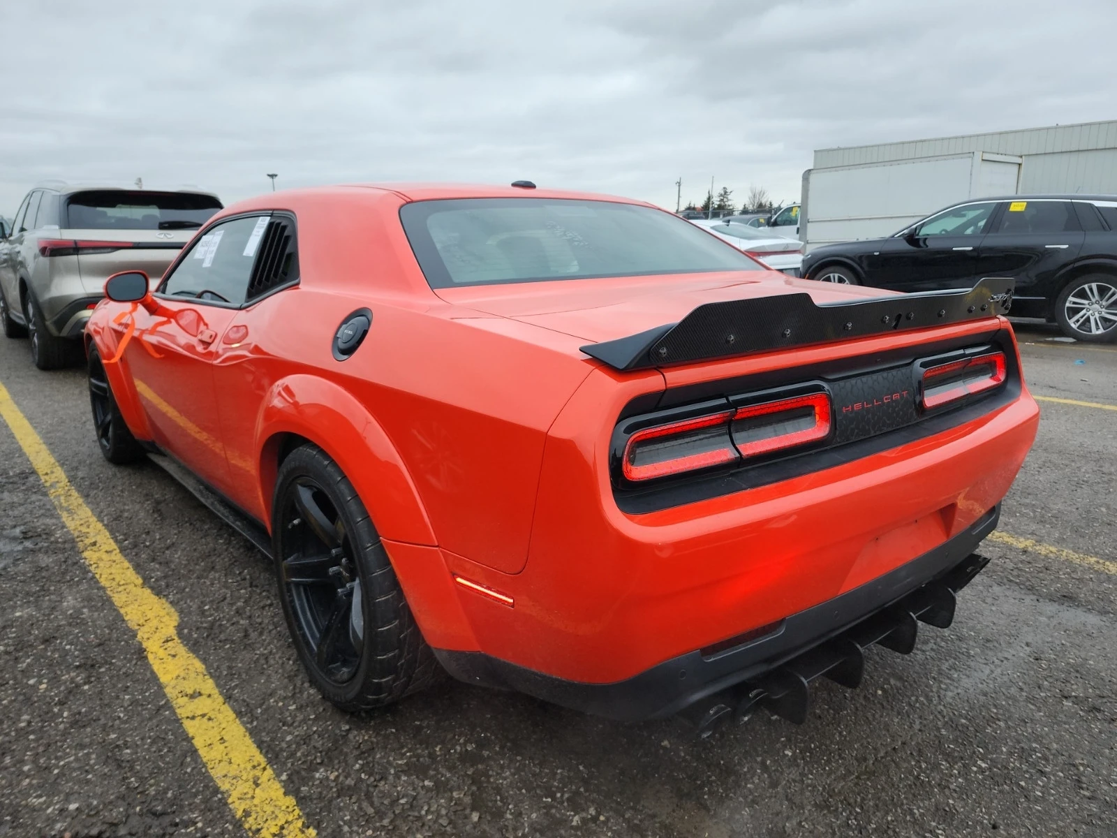 Dodge Challenger HELLCAT* * CARFAX * * АВТО КРЕДИТ * *  - изображение 4
