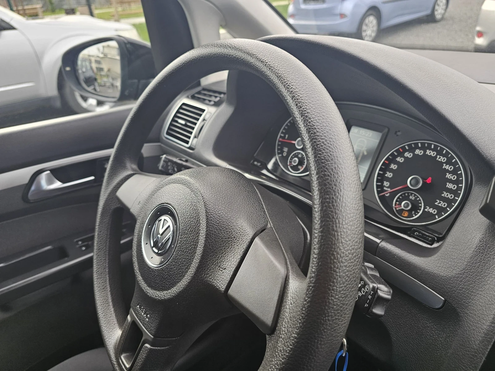 VW Touran 1.6TDI 6CK. NAVI! | Mobile.bg � ����������� 12