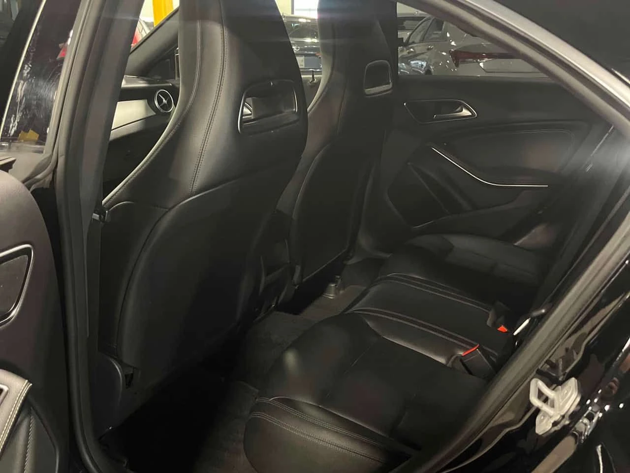 Mercedes-Benz CLA 250 * CARFAX * ПОДГРЕВ * КАМЕРА * ПАМЕТ, снимка 15 - Автомобили и джипове - 53966137