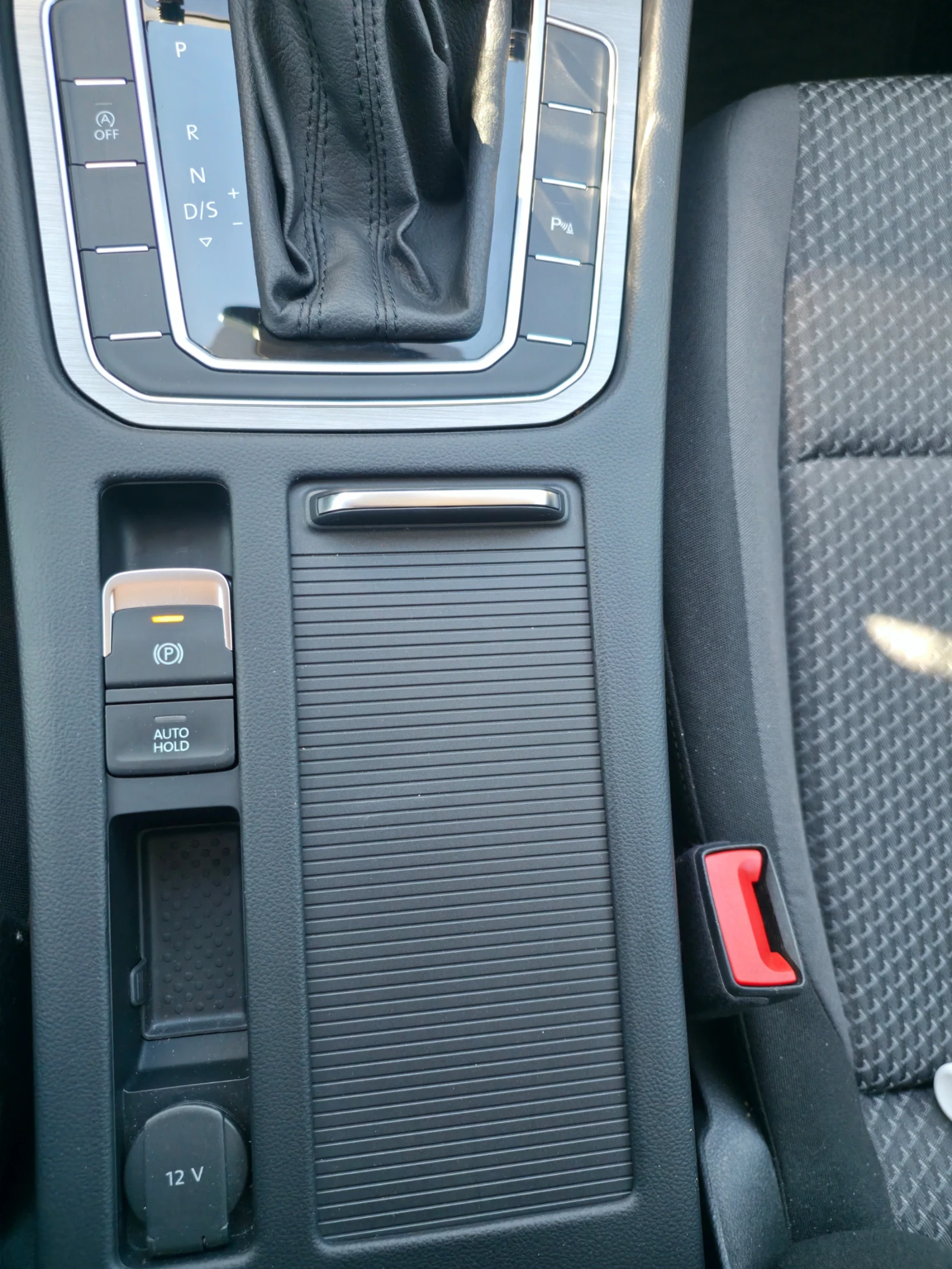 VW Passat 8.5 B, снимка 15 - Автомобили и джипове - 54320524