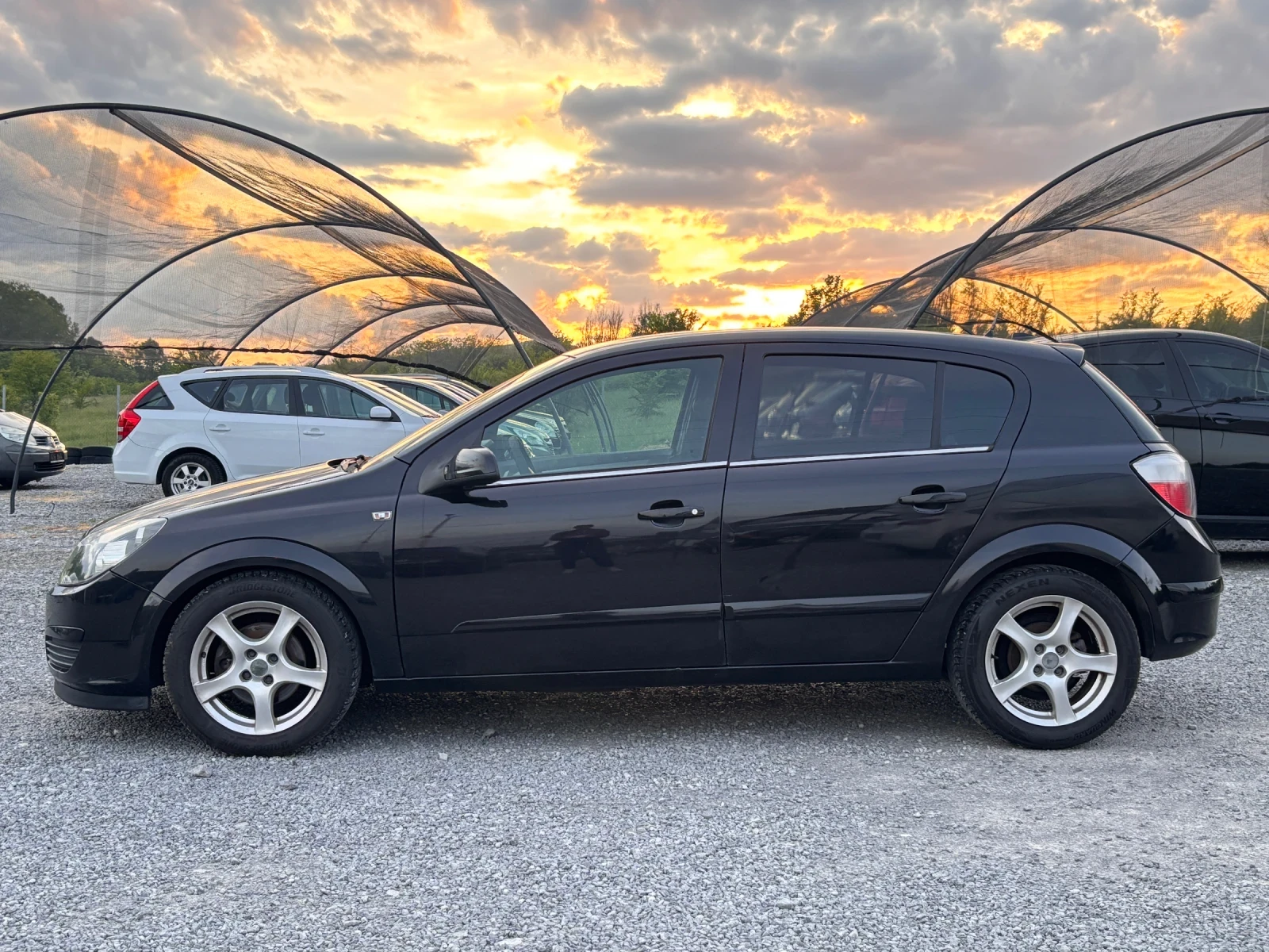 Opel Astra 1.4i 90ps, снимка 3 - Автомобили и джипове - 54445883