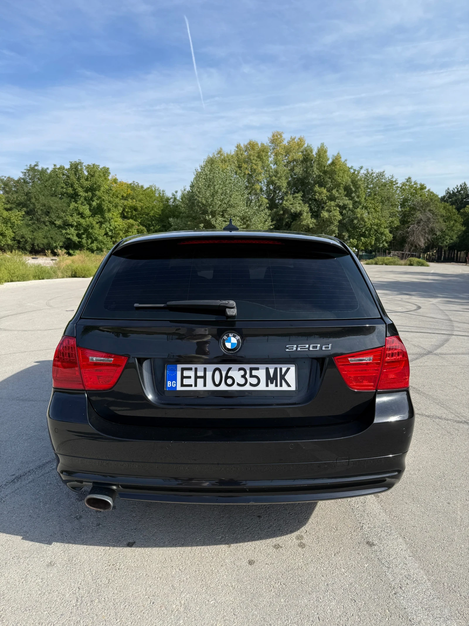 BMW 320 Продавам BMW 320, 2011, Facelift, xDrive., снимка 6 - Автомобили и джипове - 54731463
