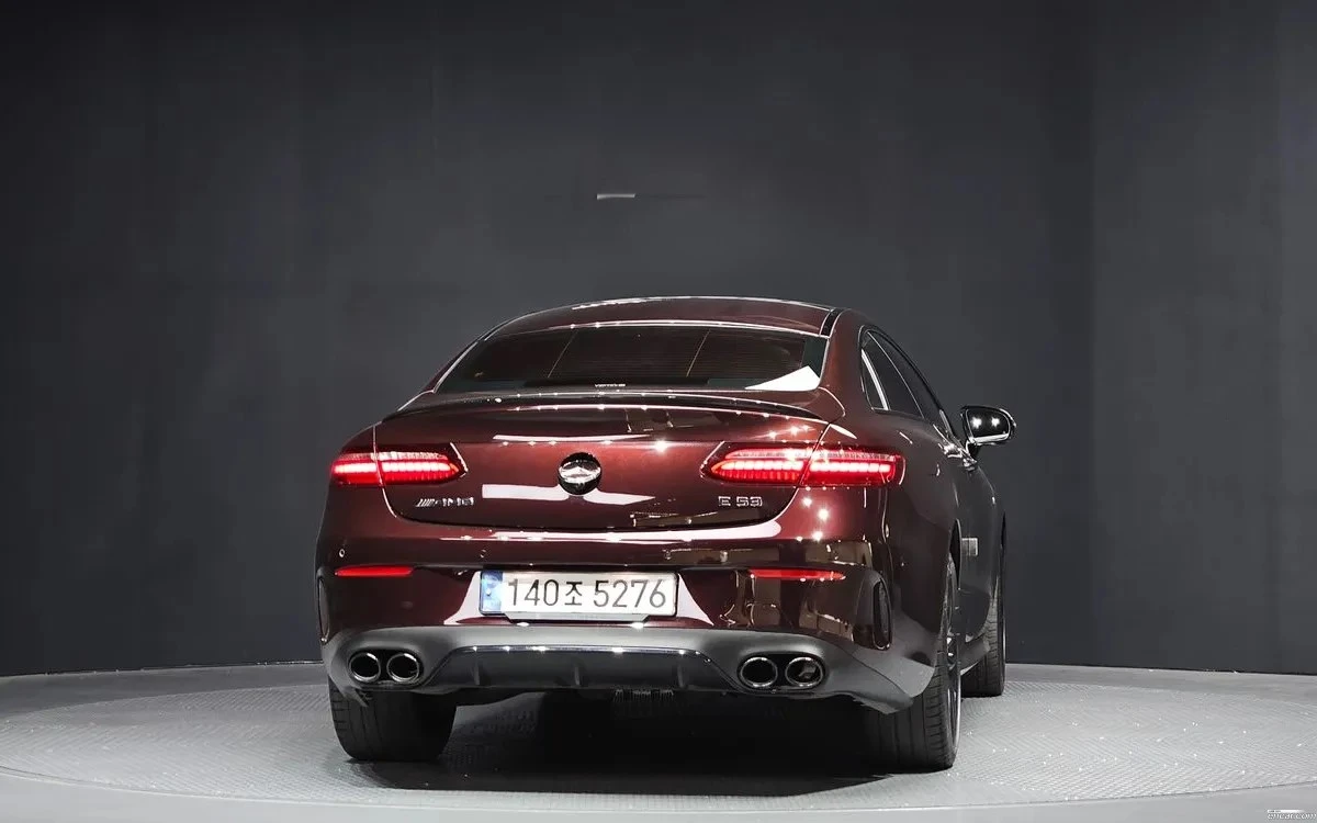 Mercedes-Benz E 53 AMG 4MATIC+ Coupe, снимка 4 - Автомобили и джипове - 54799009