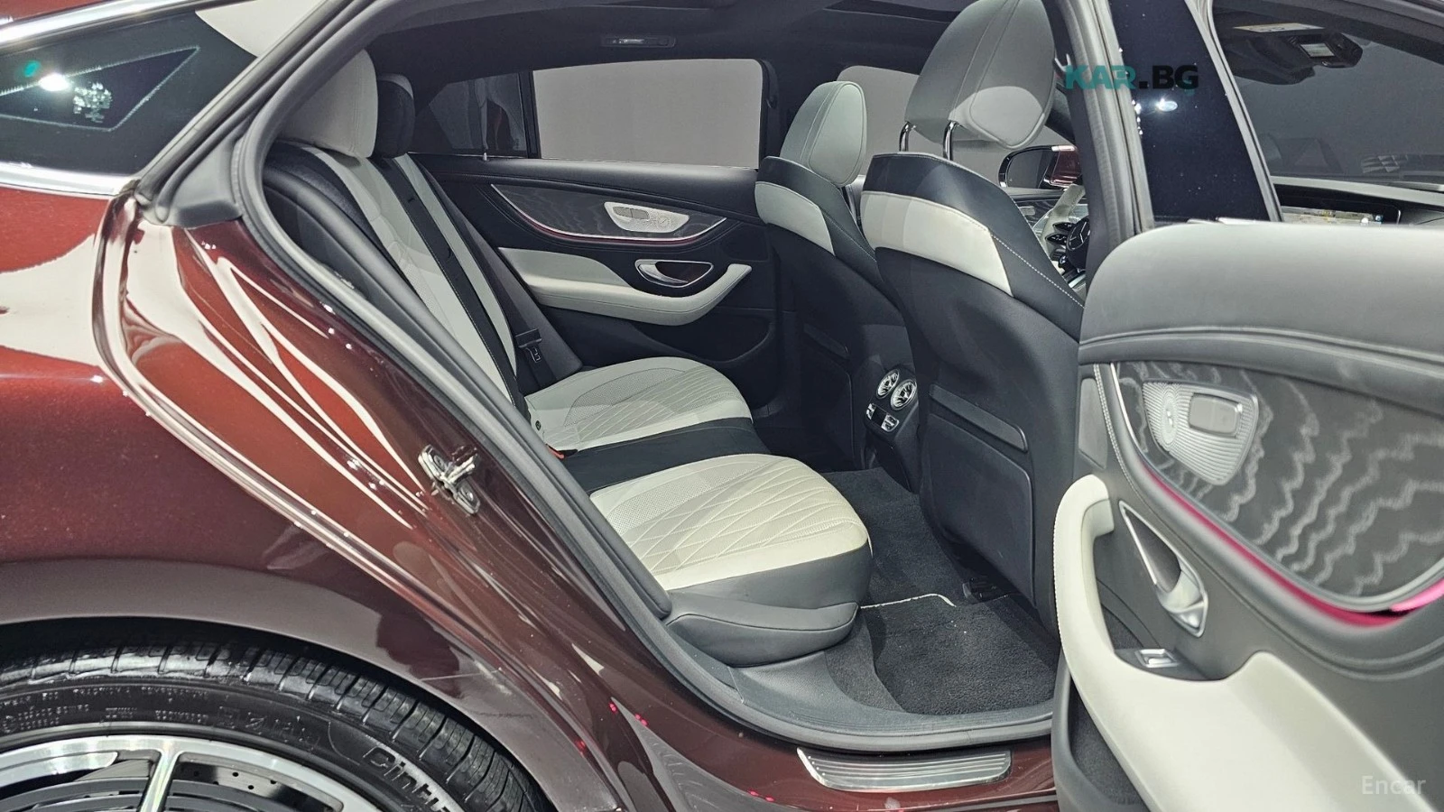 Mercedes-Benz AMG GT 43* 4MATIC+ * SPECIAL EDITION* FULL* , снимка 10 - Автомобили и джипове - 54809231