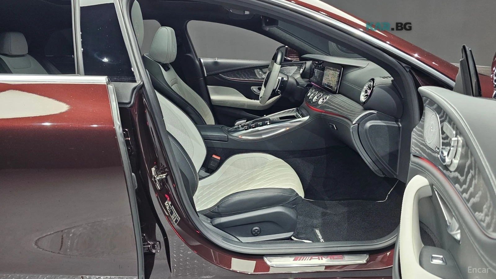 Mercedes-Benz AMG GT 43* 4MATIC+ * SPECIAL EDITION* FULL* , снимка 16 - Автомобили и джипове - 54809231