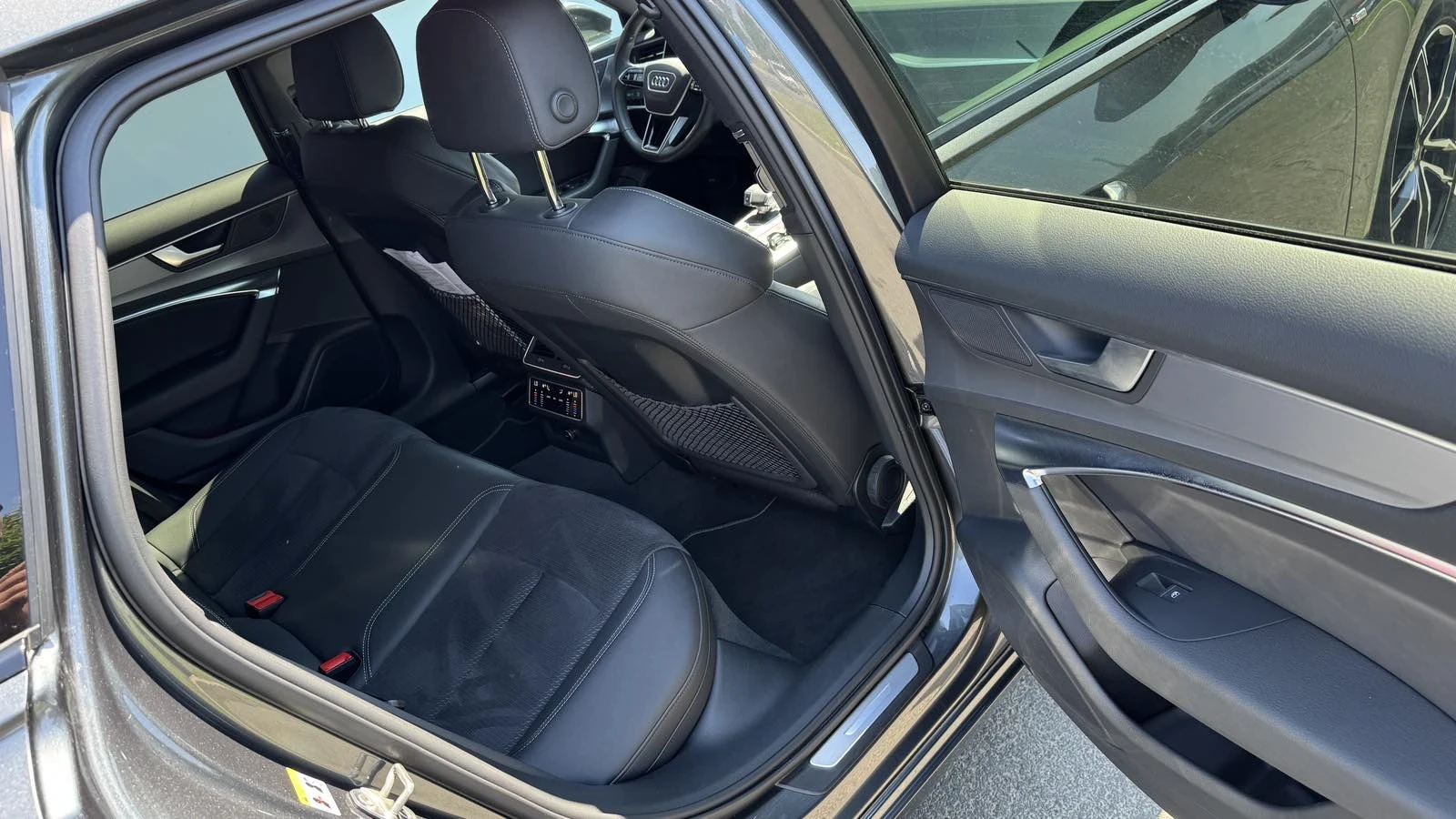 Audi A6 Авант, снимка 8 - Автомобили и джипове - 54894417