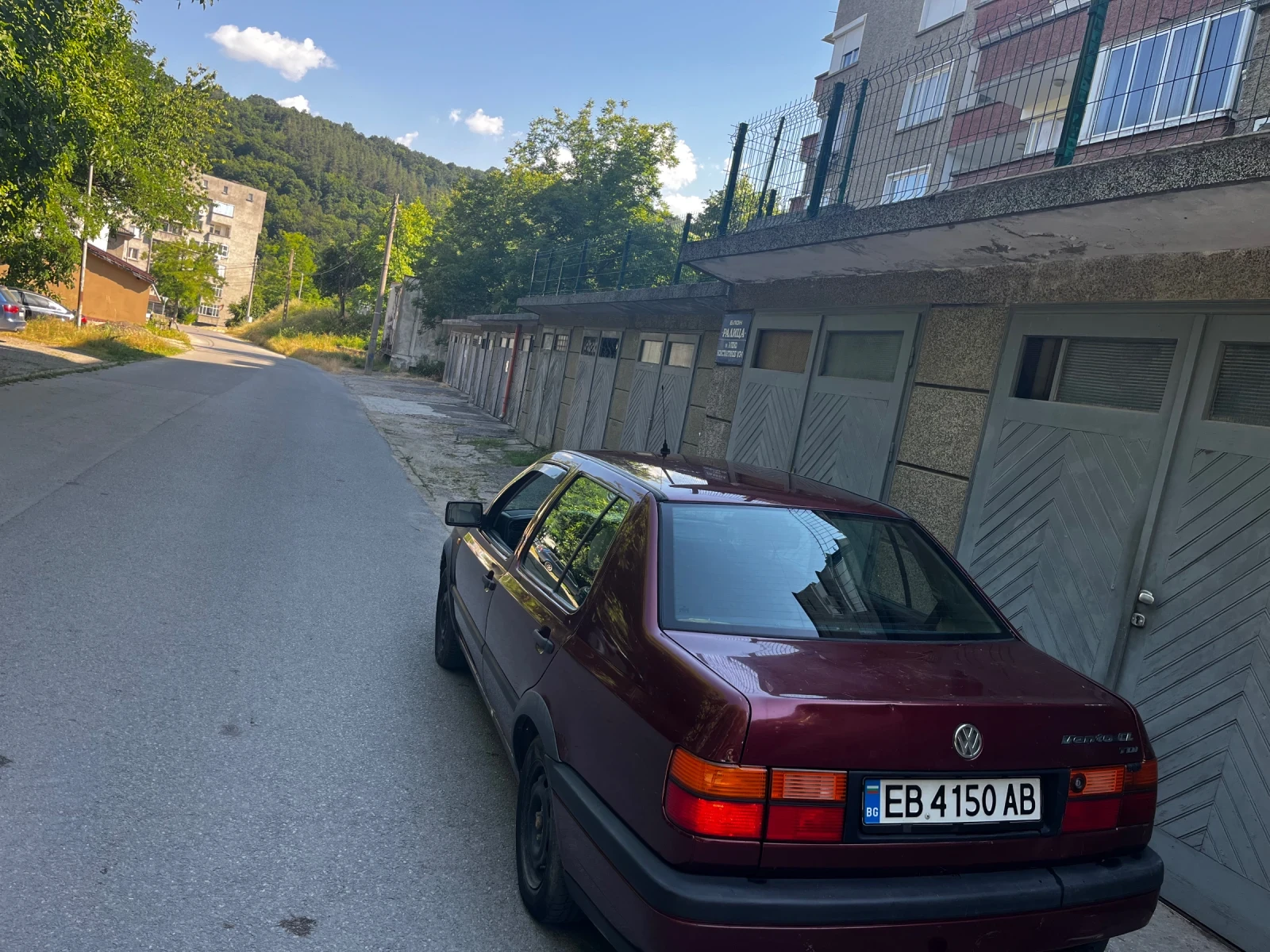 VW Vento 1.9, снимка 4 - Автомобили и джипове - 55103631