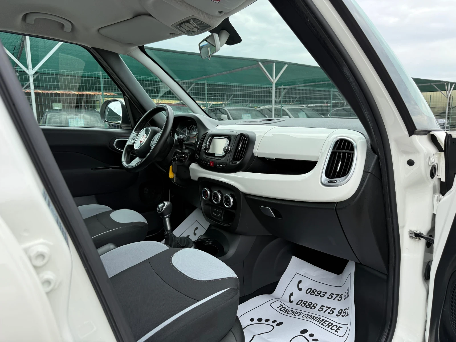 Fiat 500L 1.3-MULTIJET-EURO-5B-БЯЛА ПЕРЛА-КАТО ЧИСТО НОВА, снимка 14 - Автомобили и джипове - 55140528