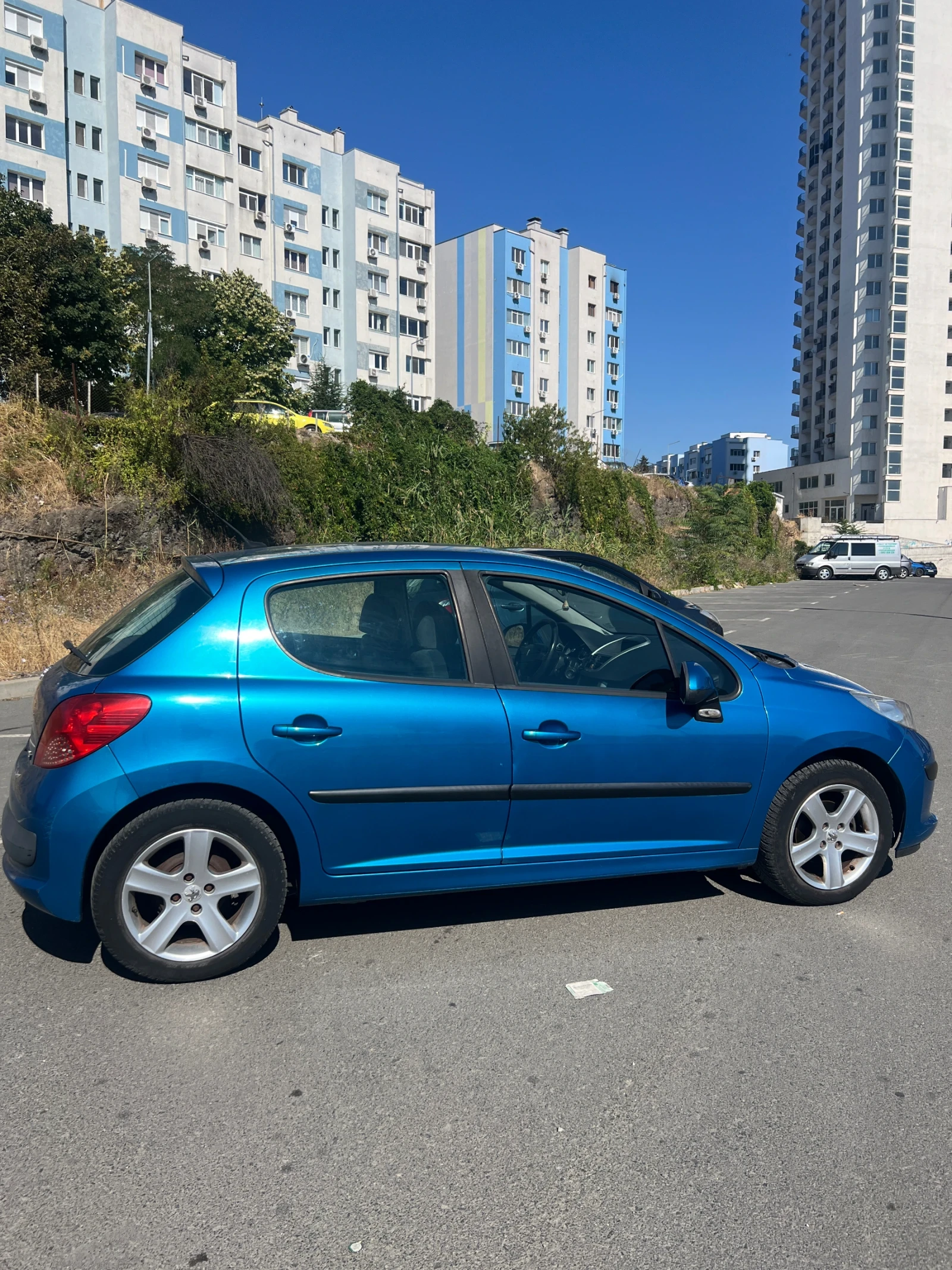 Peugeot 207 1.4, снимка 5 - Автомобили и джипове - 55735151