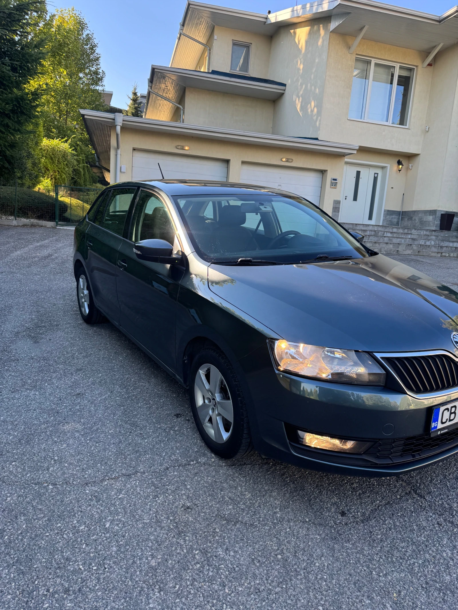 Skoda Rapid Spaceback, снимка 3 - Автомобили и джипове - 55737518