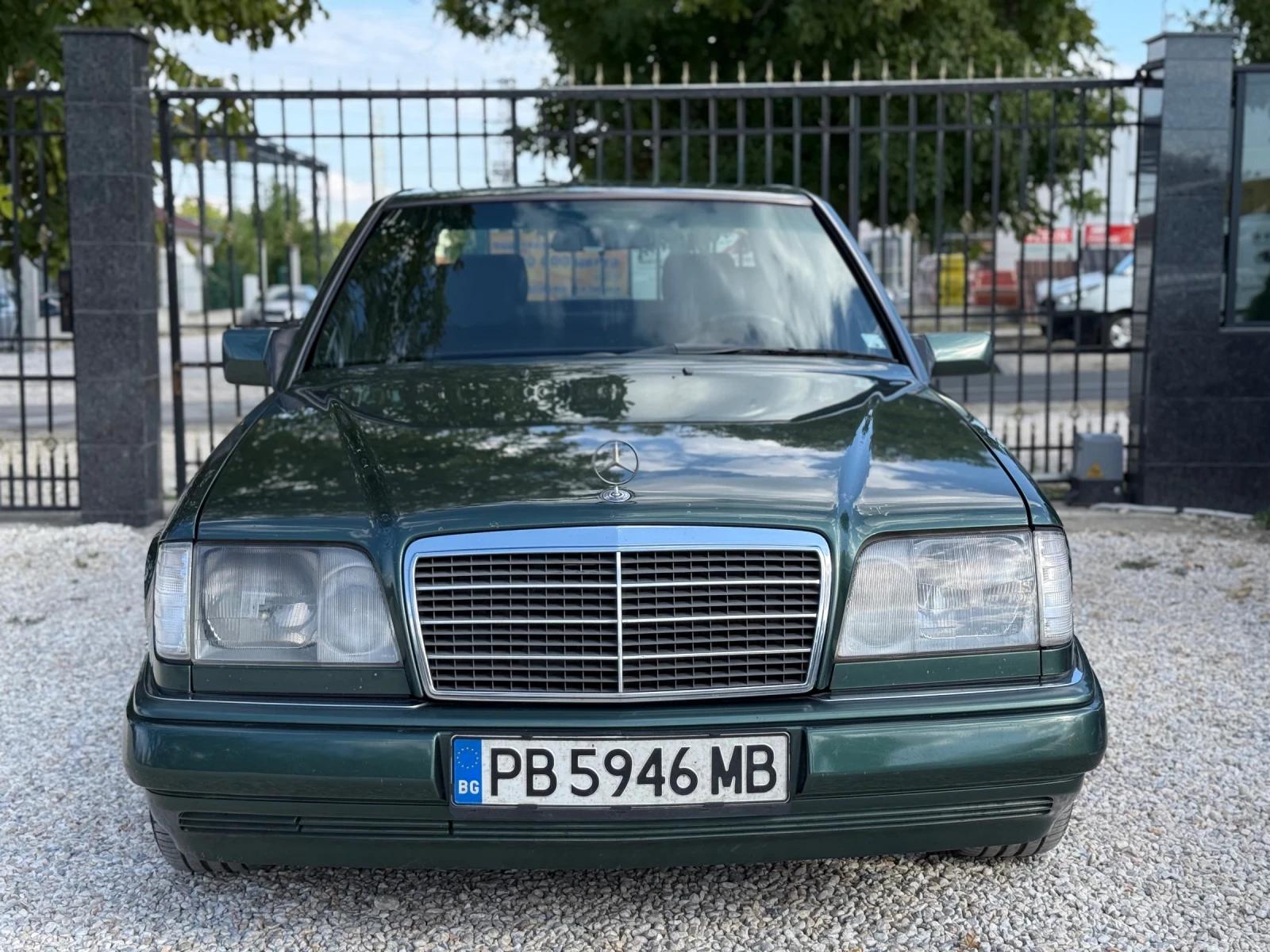 Mercedes-Benz E 200 ШИРОКА ЛАЙСТНА/КЛИМАТРОНИК