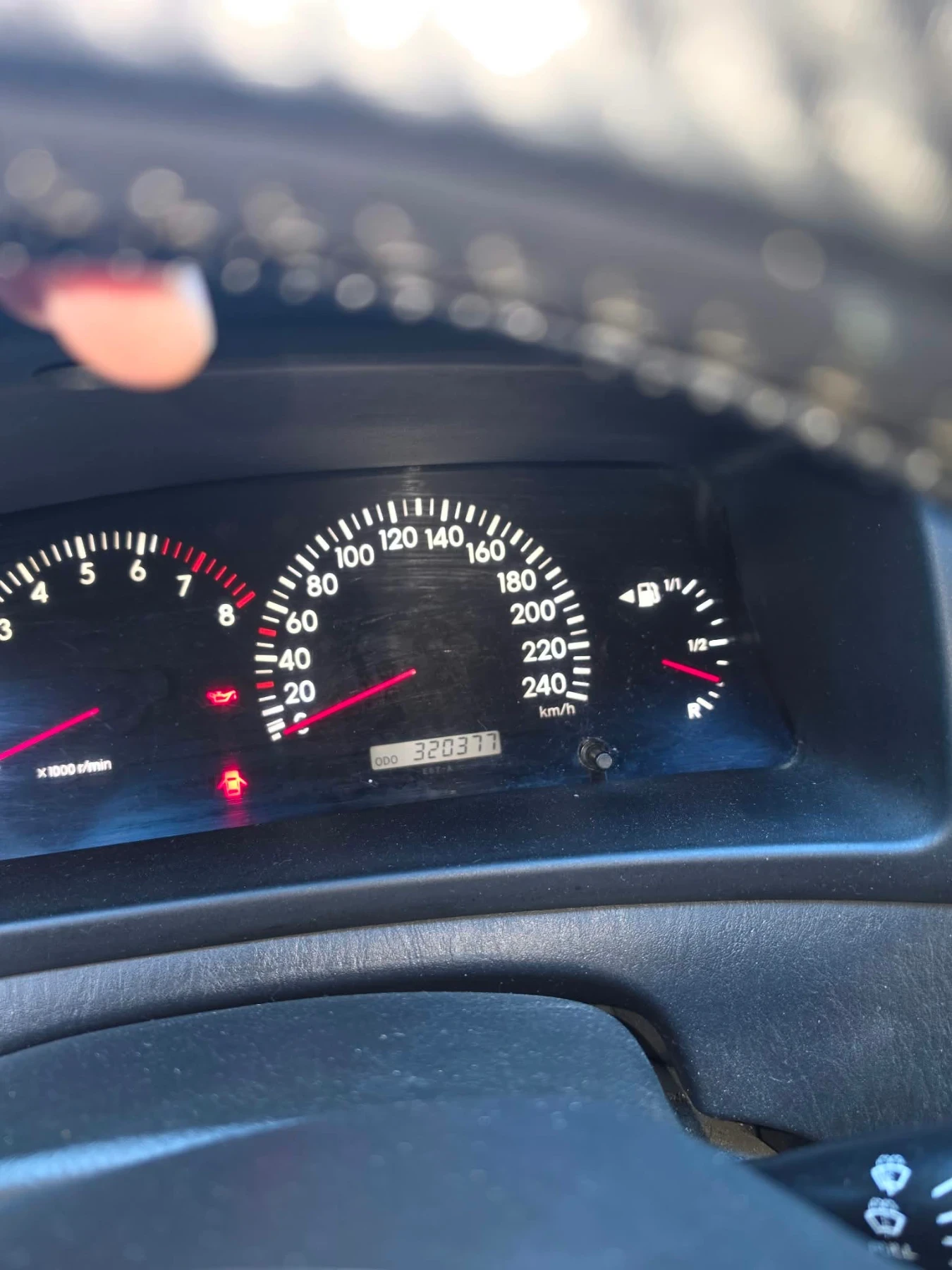 Toyota Corolla verso Не, снимка 9 - Автомобили и джипове - 56242612