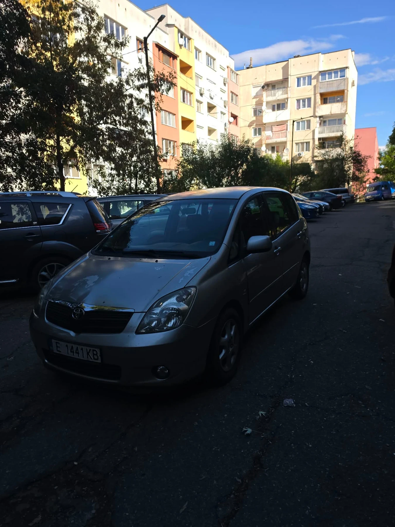 Toyota Corolla verso Не, снимка 3 - Автомобили и джипове - 56242612