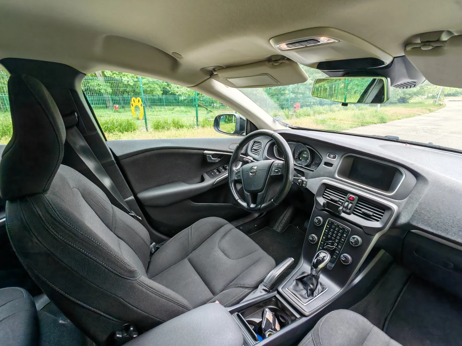 Volvo V40 2017 2.0D 120hp Automatic | Mobile.bg � ����������� 11