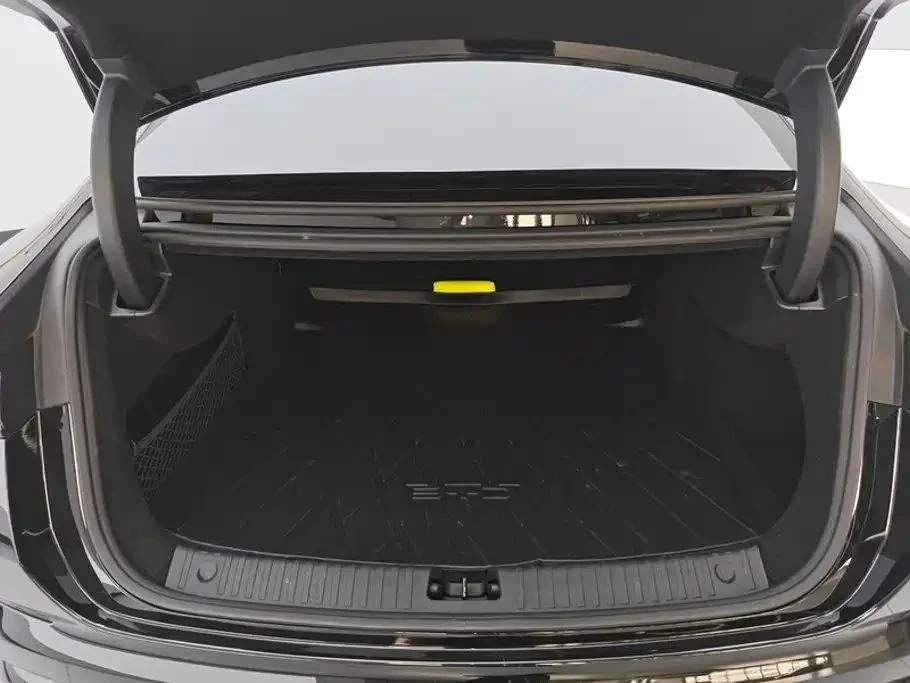 BYD Seal, снимка 15 - Автомобили и джипове - 56710957