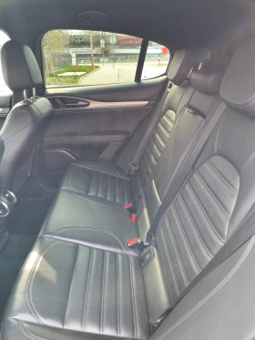 Alfa Romeo Stelvio, снимка 8