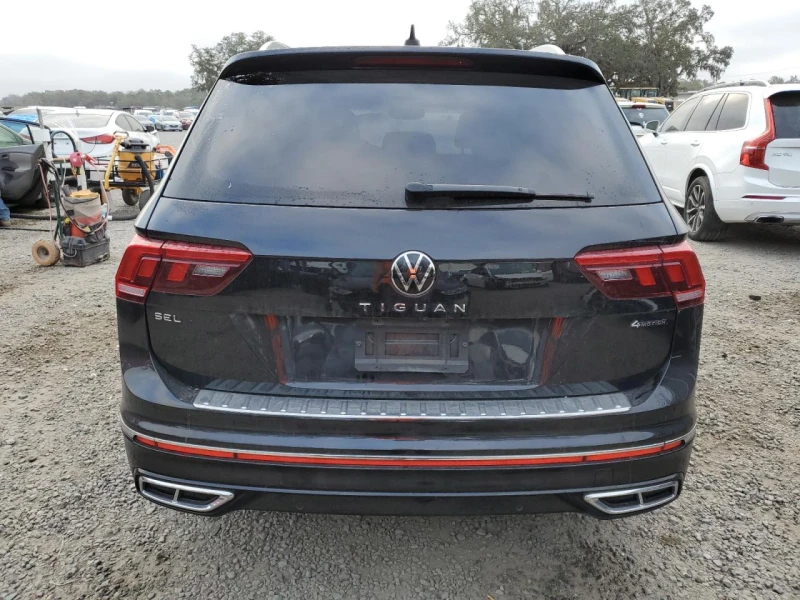 VW Tiguan Sel R-Line, снимка 6 - Автомобили и джипове - 49560299