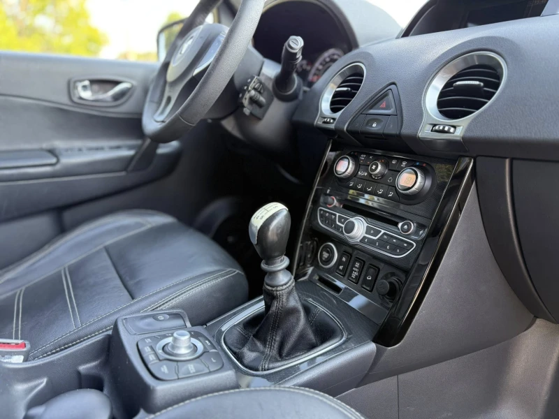 Renault Koleos * * * ЛИЗНГ* * * 4x4 Bose Panorama, снимка 12 - Автомобили и джипове - 51348404