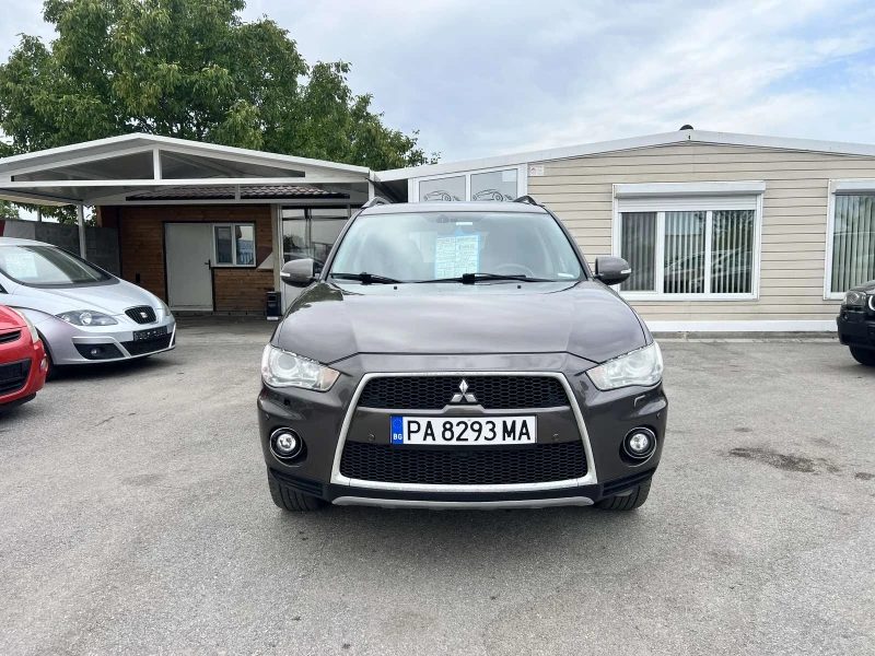 Mitsubishi Outlander 2.2 DI-D, снимка 8 - Автомобили и джипове - 51389226