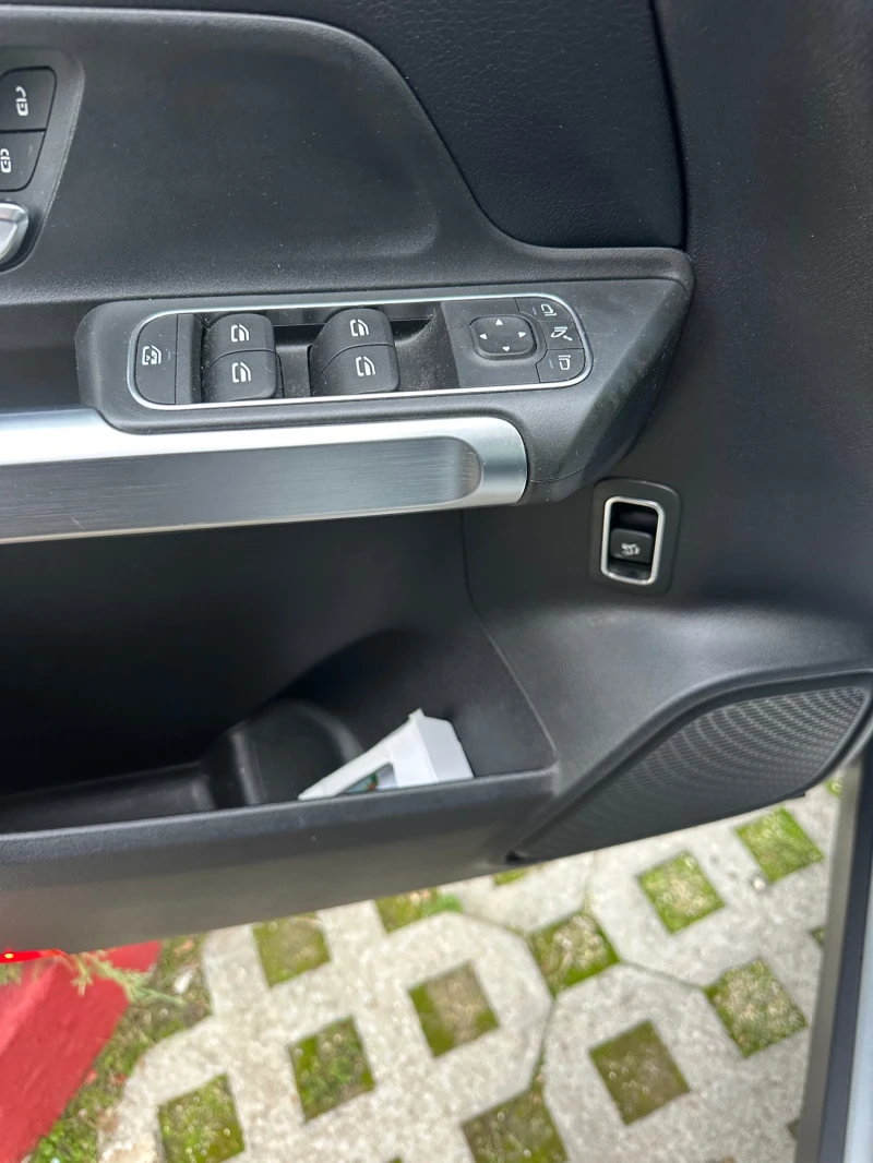 Mercedes-Benz GLB 200 CDI, снимка 11 - Автомобили и джипове - 52667289