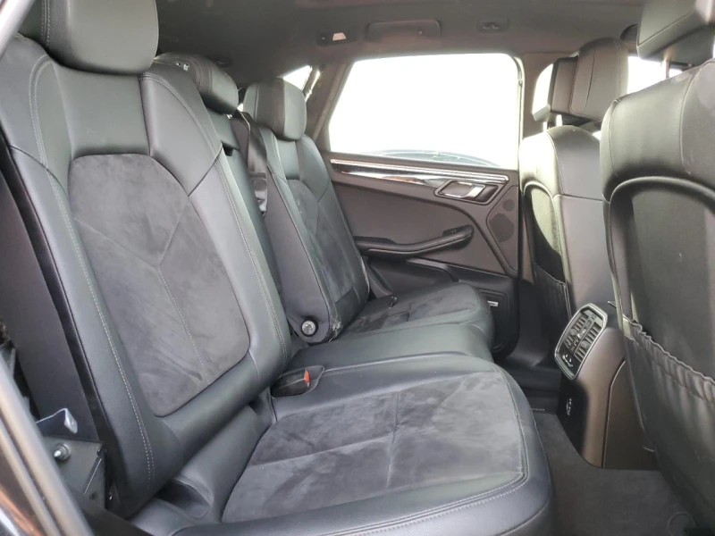 Porsche Macan AWD* KEYLESS* КОЖА* АЛКАНТАРА* ПОДГРЕВ* , снимка 11 - Автомобили и джипове - 52655386
