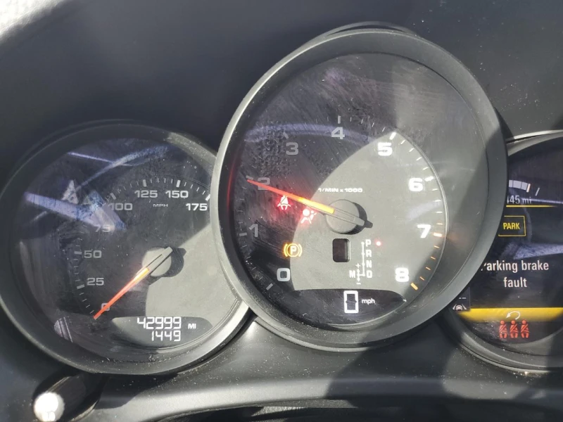 Porsche Macan AWD* KEYLESS* КОЖА* АЛКАНТАРА* ПОДГРЕВ* , снимка 9 - Автомобили и джипове - 52655386