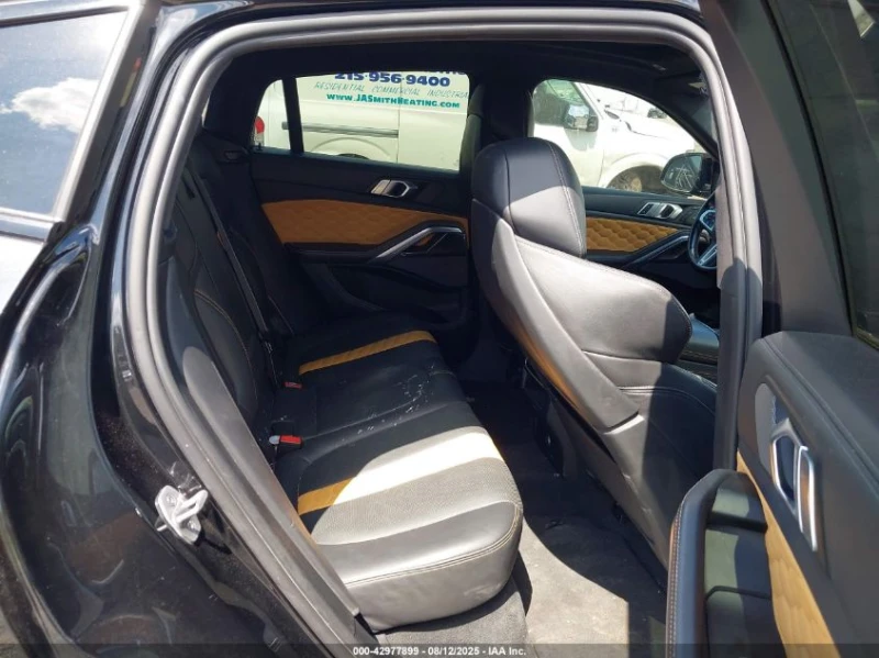 BMW X6 4.4l M, снимка 8 - Автомобили и джипове - 53386605