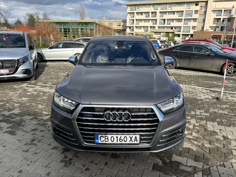 Audi Q7 S line full