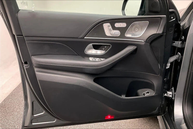 Mercedes-Benz GLE 350 4MATIC * BURMESTER * AMBIENT * ОБДУХВАНЕ * 360 - изображение 8