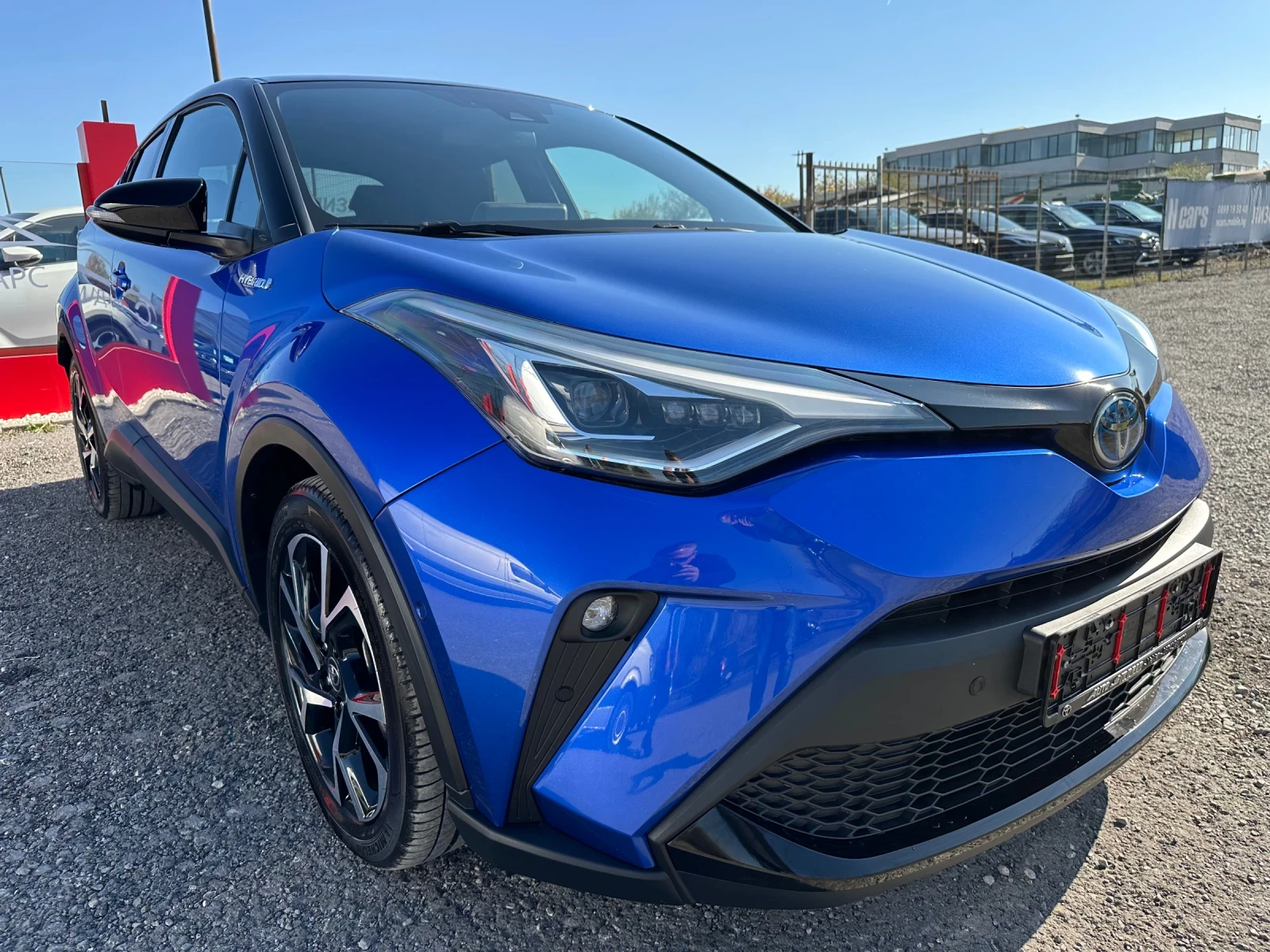 Toyota C-HR 2.0 HYBRID 184K.C ГАРАНЦИЯ! - изображение 3