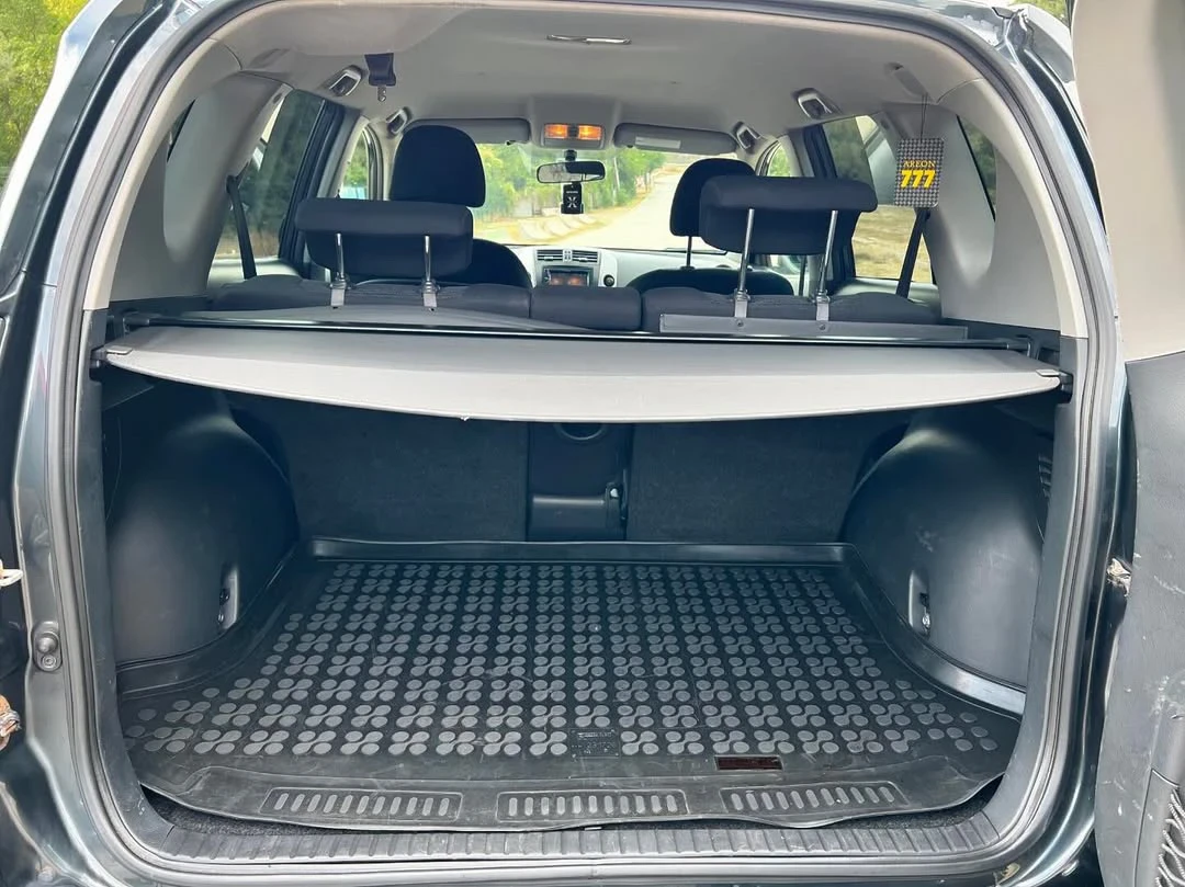 Toyota Rav4  - изображение 7