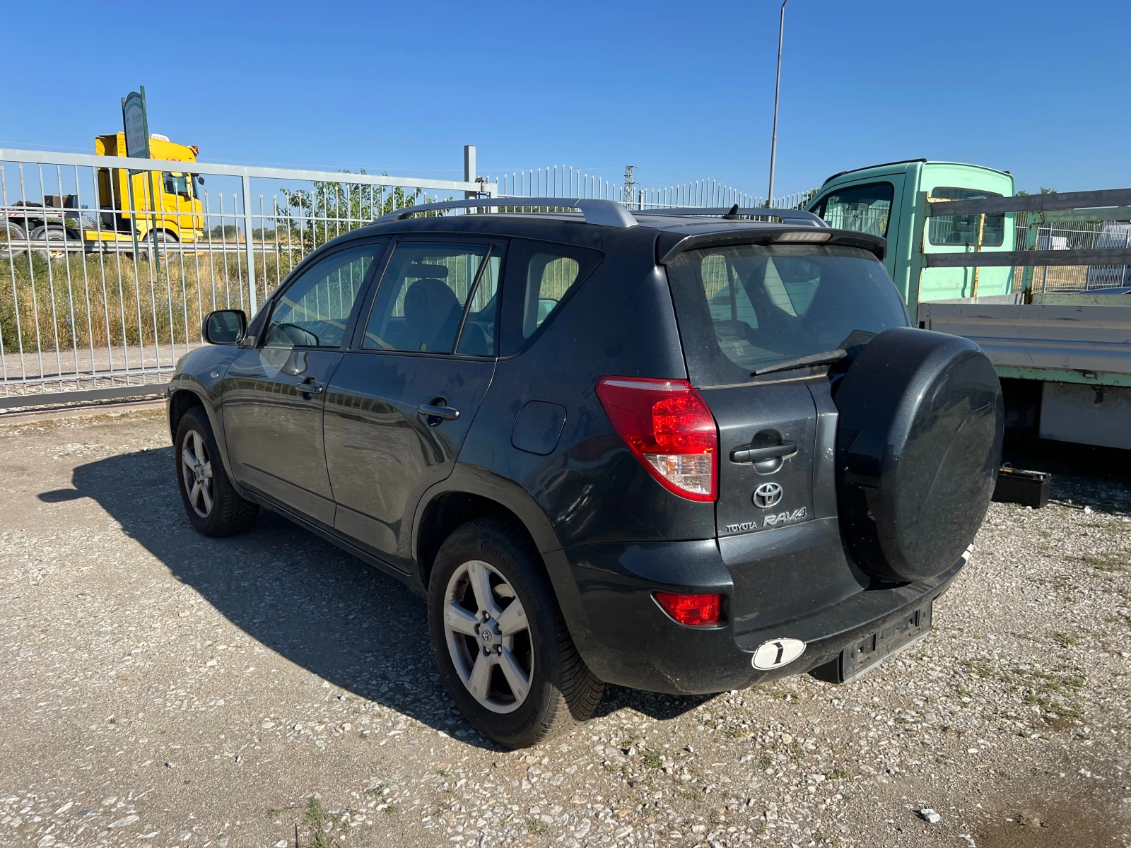 Toyota Rav4 2.0 Газ.инж. - изображение 7