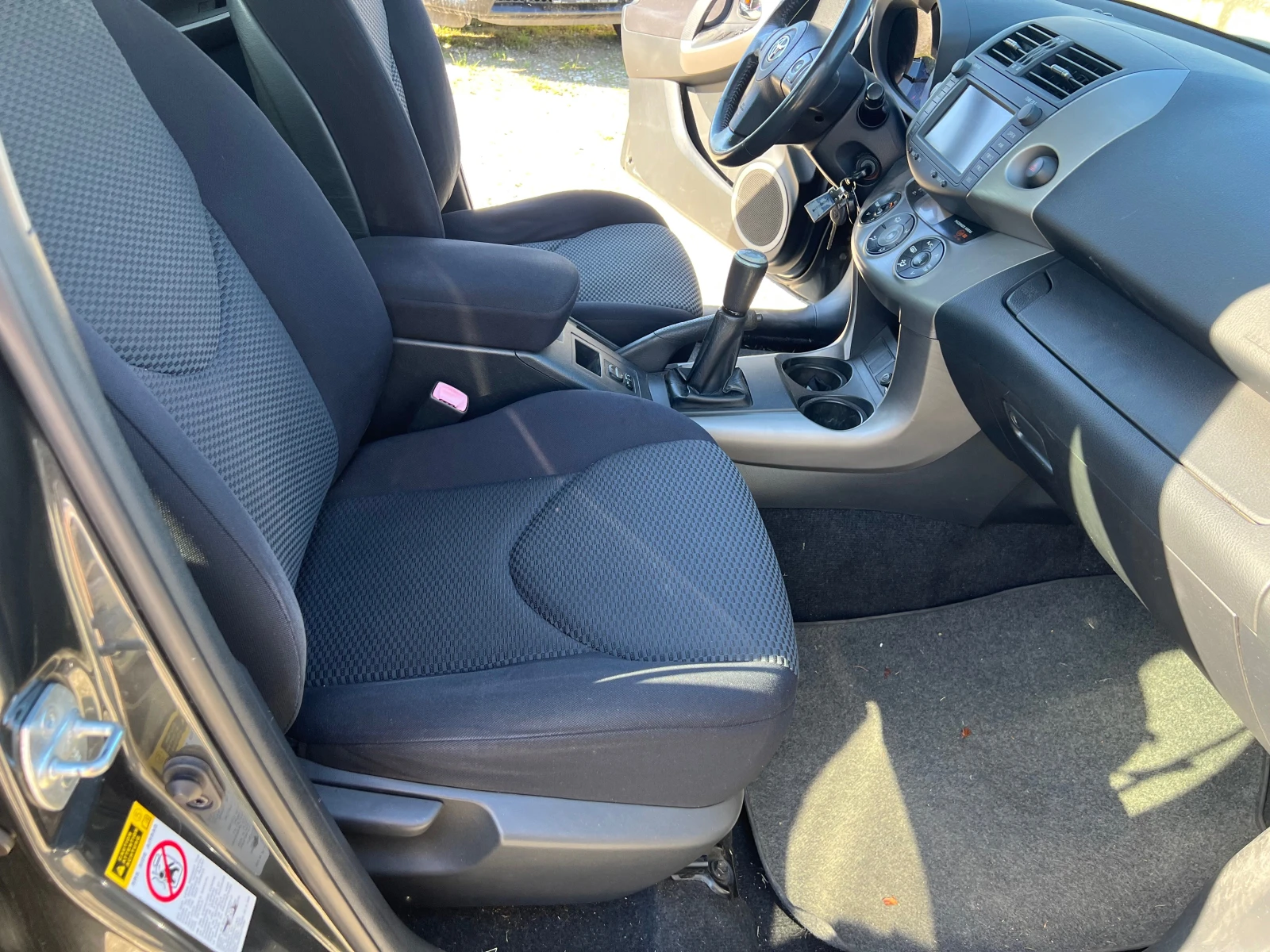 Toyota Rav4 2.0 Газ.инж. - изображение 10