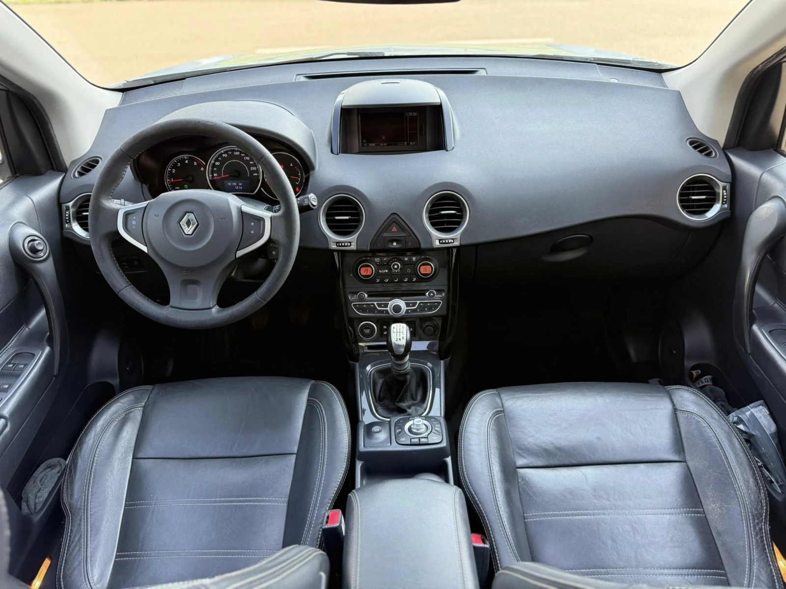 Renault Koleos 4x4 Bose Panorama - изображение 6