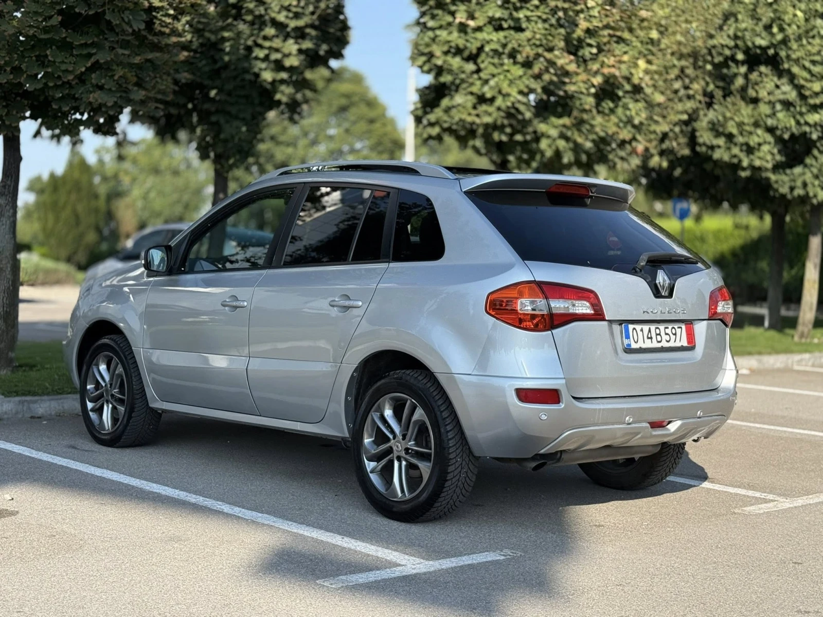 Renault Koleos 4x4 Bose Panorama - изображение 4