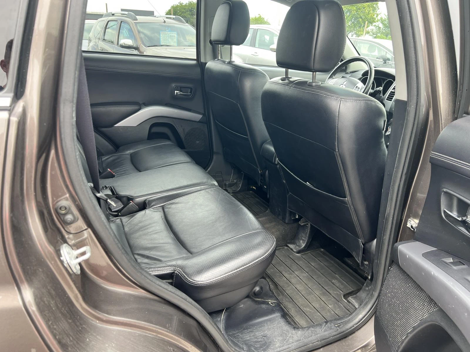 Mitsubishi Outlander 2.2 DI-D | Mobile.bg   11