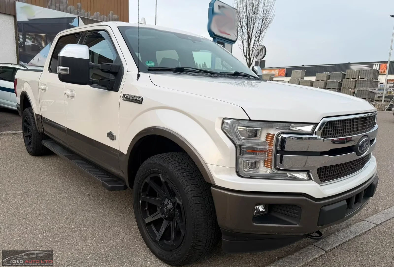 Ford F150 5.0L/401HP/KING-RANCH/PANO/4X4/CAM/MEMO/907g, снимка 4 - Автомобили и джипове - 53800087