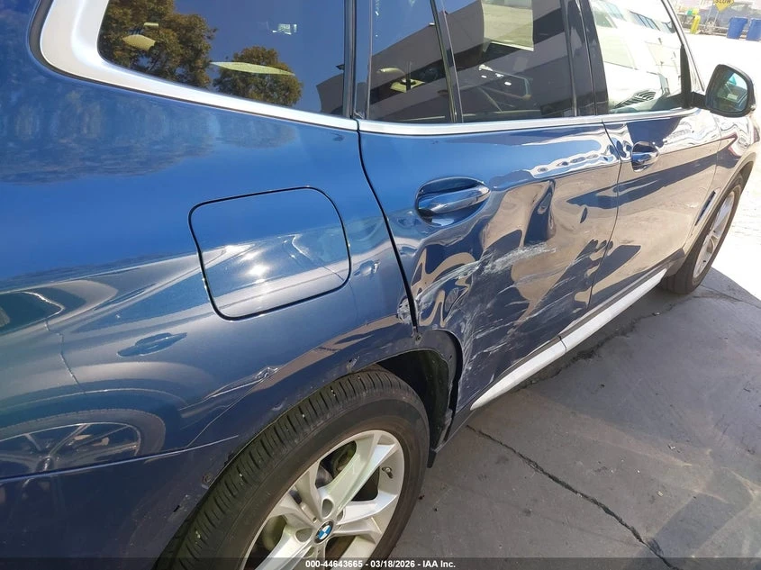 BMW X3 2.0l Sdrive30I, снимка 6 - Автомобили и джипове - 53923855