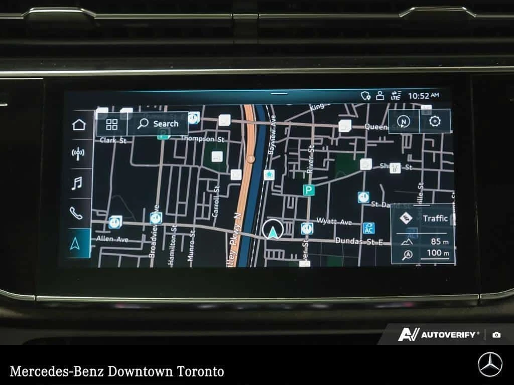 Audi Q8 * S Line | Advanced Drivers Assist | Dynamic Ride , снимка 14 - Автомобили и джипове - 53938469