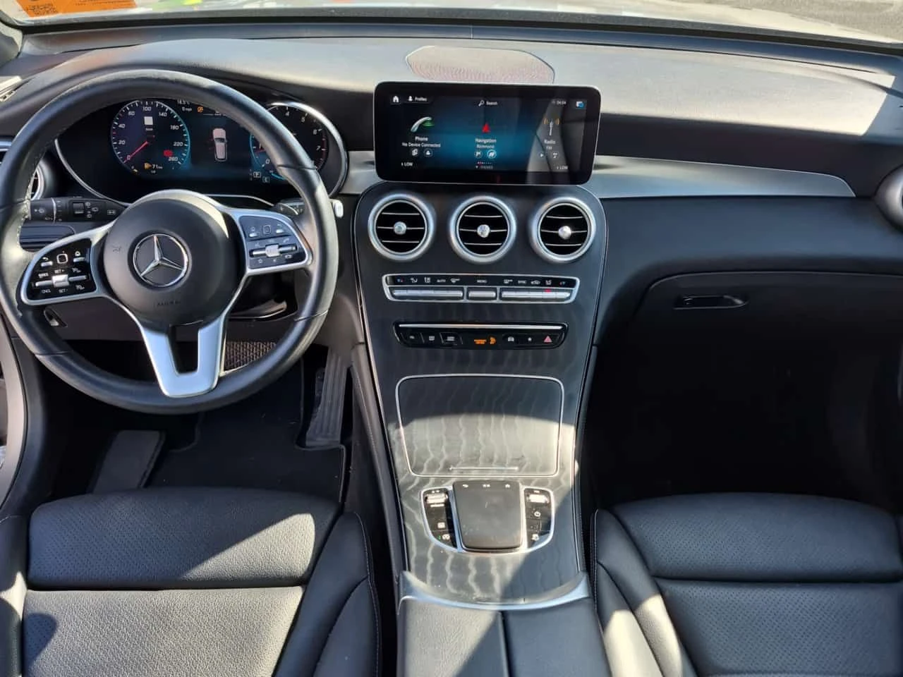 Mercedes-Benz GLC 300 ПОДГРЕВИ * ПАНО * KEYLESS, снимка 10 - Автомобили и джипове - 54383976