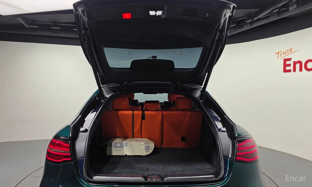 Mercedes-Benz GLC 63 AMG S* 4MATIC+ * COUPE* BURMESTER, снимка 13 - Автомобили и джипове - 54944162