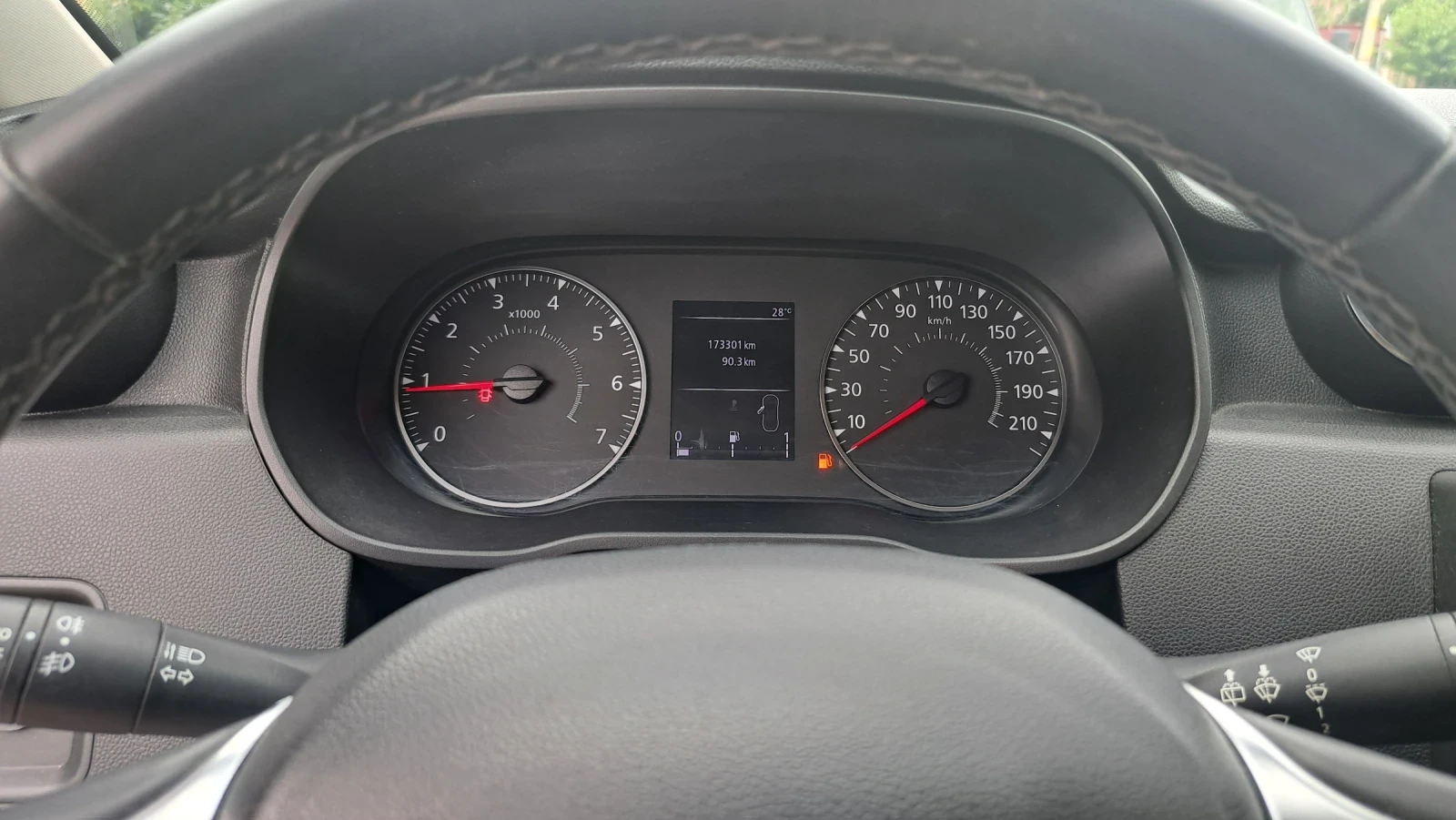 Dacia Duster, снимка 10 - Автомобили и джипове - 55138010