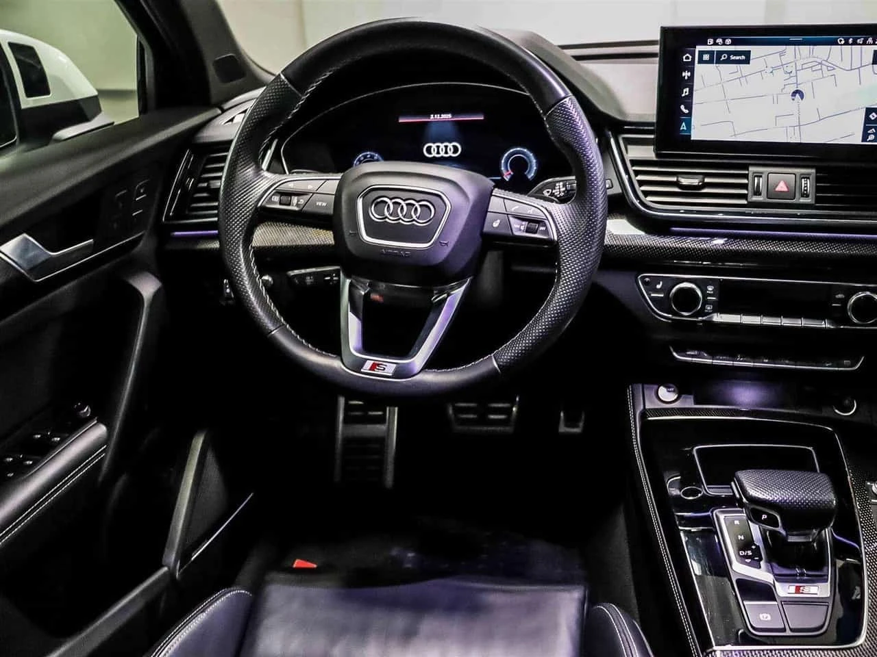 Audi SQ5 Technik | Black Optic | Carbon ОТ ПРЕДСТАВИТЕЛСТВО, снимка 8 - Автомобили и джипове - 55891936