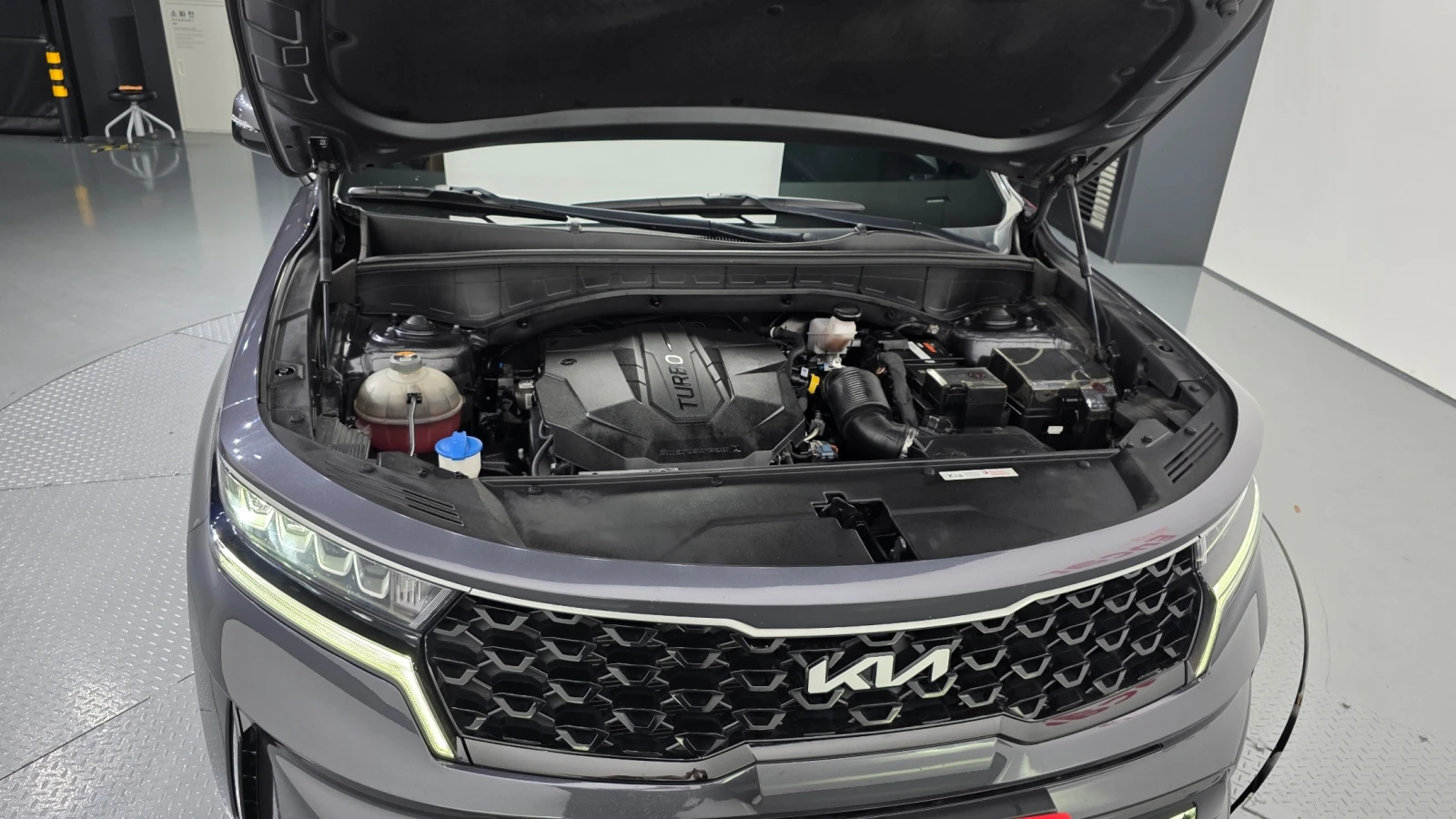 Kia Sorento 2.2 CRDi Prestige, снимка 5 - Автомобили и джипове - 55941948