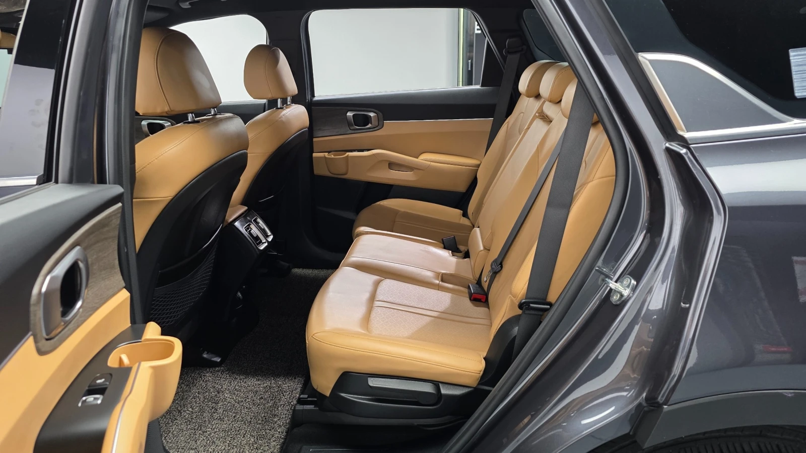 Kia Sorento 2.2 CRDi Prestige, снимка 9 - Автомобили и джипове - 55941948