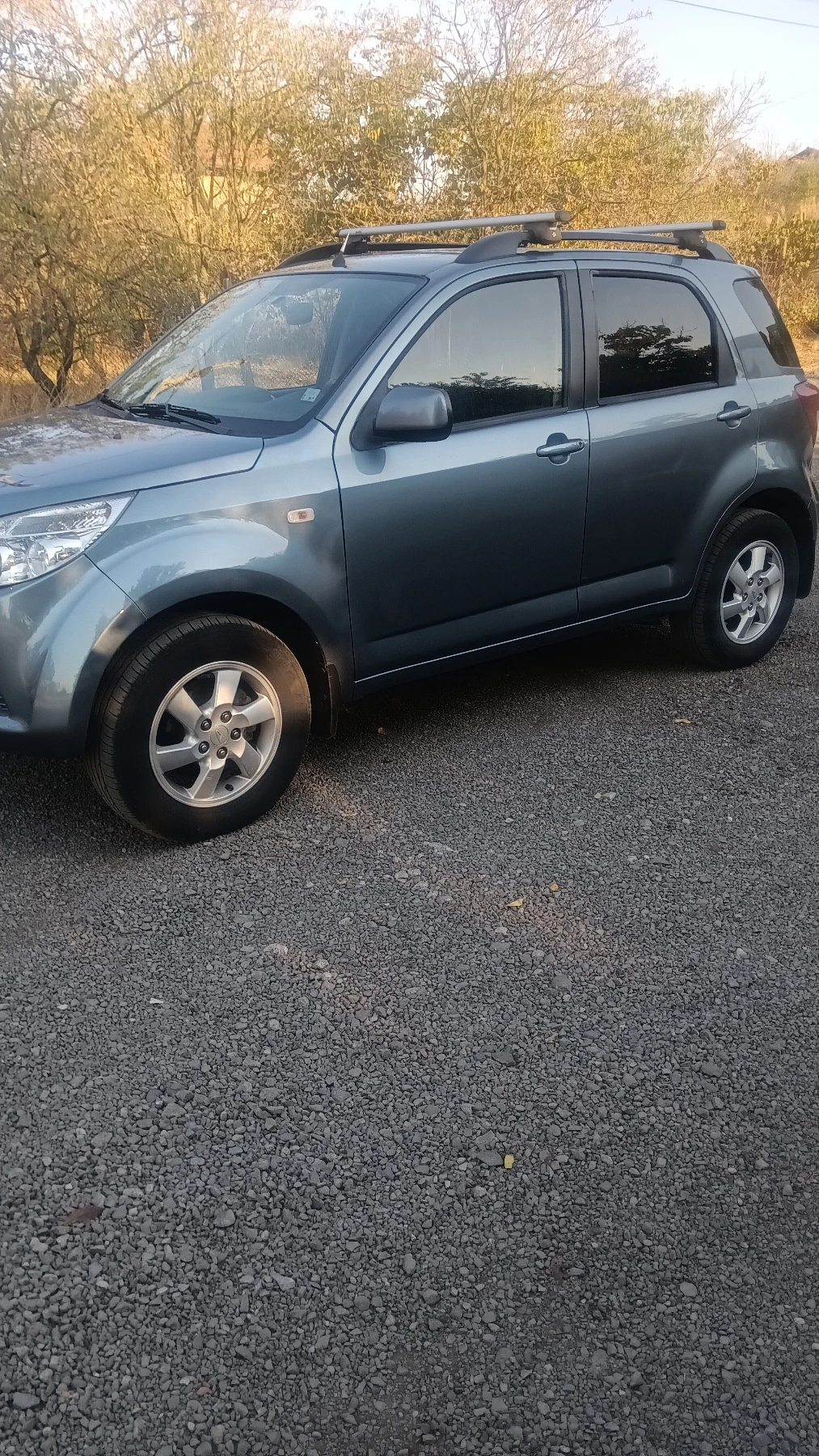 Daihatsu Terios, снимка 3 - Автомобили и джипове - 56131661