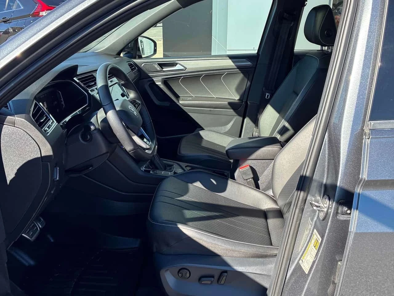 VW Tiguan * Comfortline R Line Black Edition * CARFAX * ���� | Mobile.bg � ����������� 11